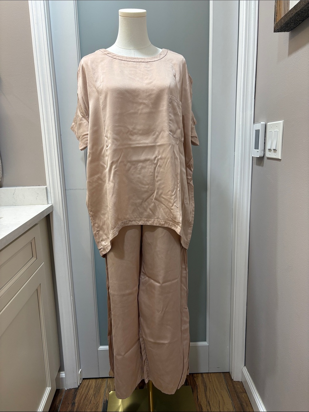 lunya Blush Washable Silk Relaxed Tunic & Wide-Leg Pants Set